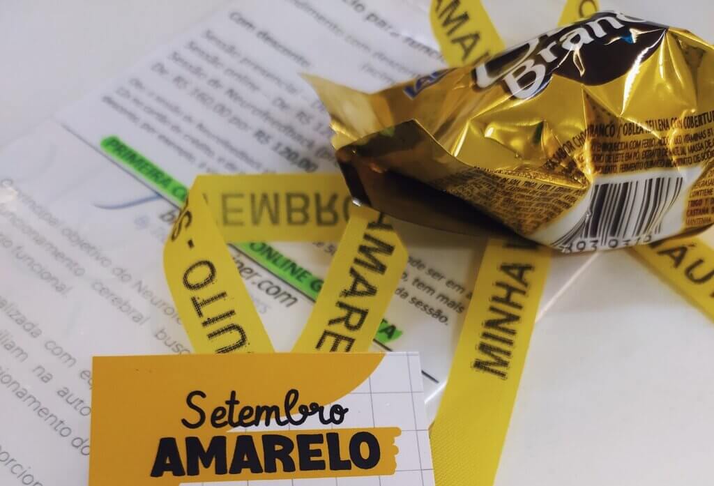 Materiais da campanha Setembro Amarelo sobre saúde mental