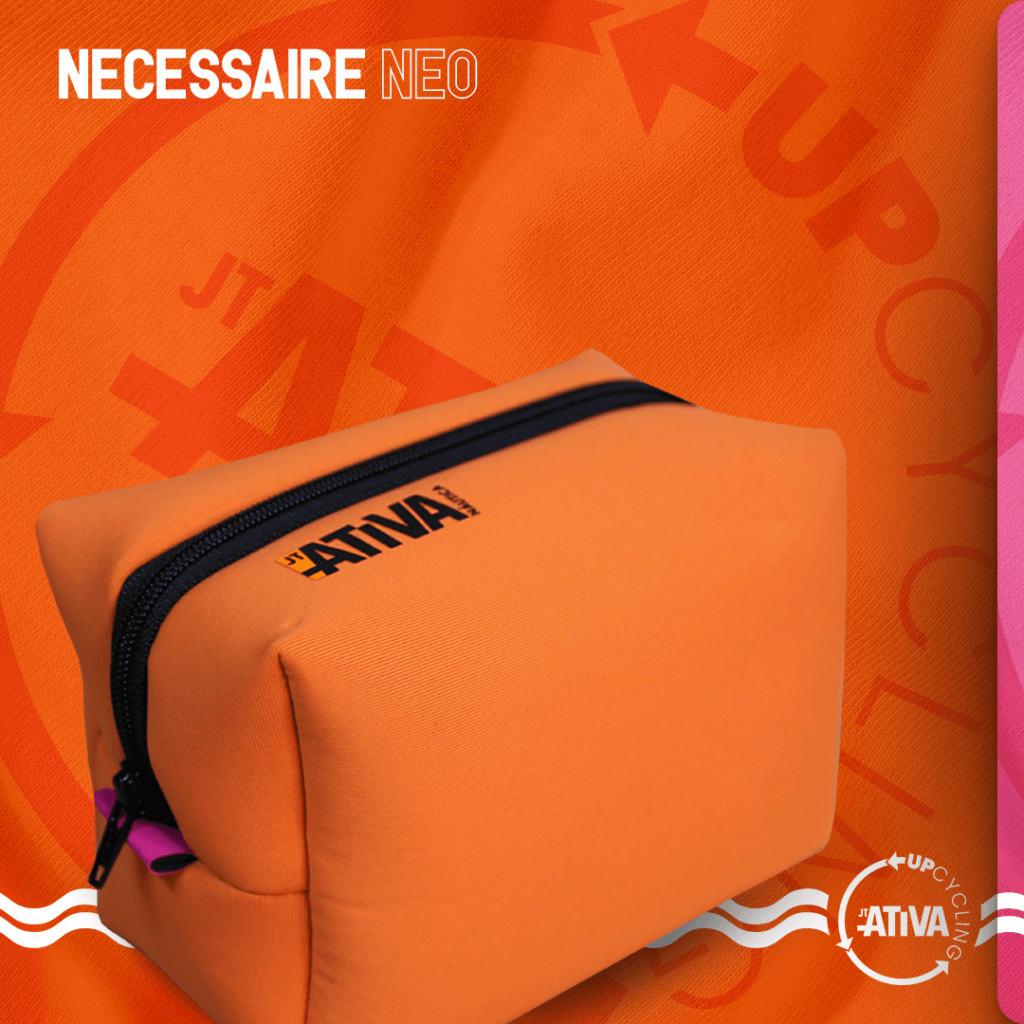 Arte da necessaire laranja produzida pelo projeto Ativa Upcycling