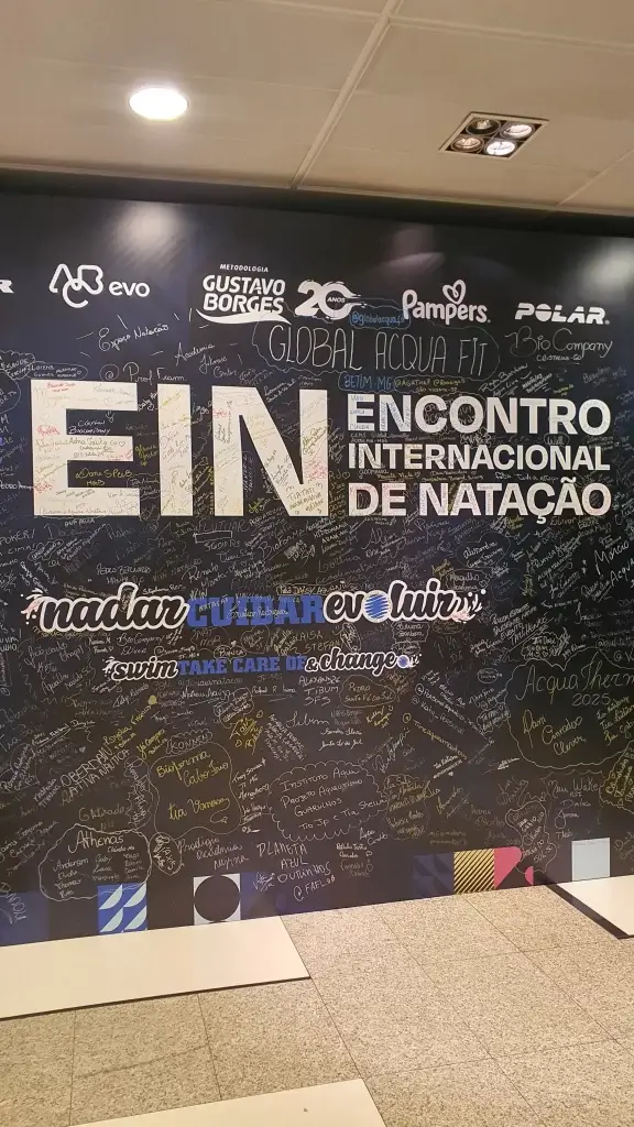 Arte do Encontro Internacional de Natação